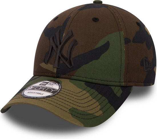 New York Yankees League Essential 9FORTY Strapback New Era Camo Green