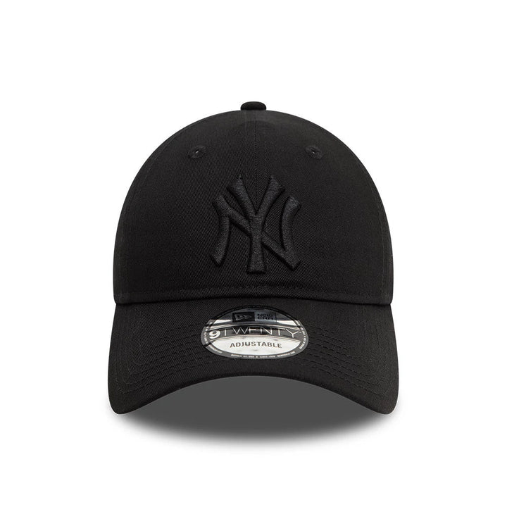 New York Yankees MLB League Essential 9Twenty Strapback New Era Black/Black