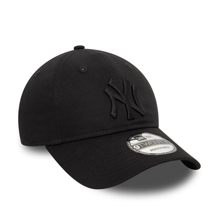 New York Yankees MLB League Essential 9Twenty Strapback New Era Black/Black