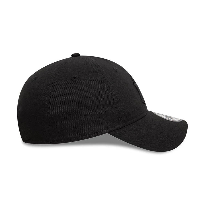 New York Yankees MLB League Essential 9Twenty Strapback New Era Black/Black
