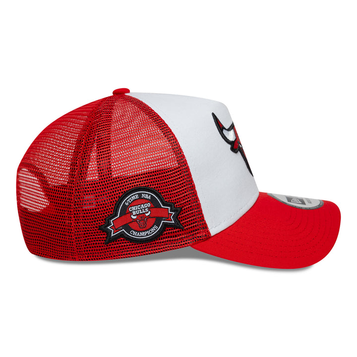 Chicago Bulls NBA Trucker Snapback Side Patch New Era White/Red