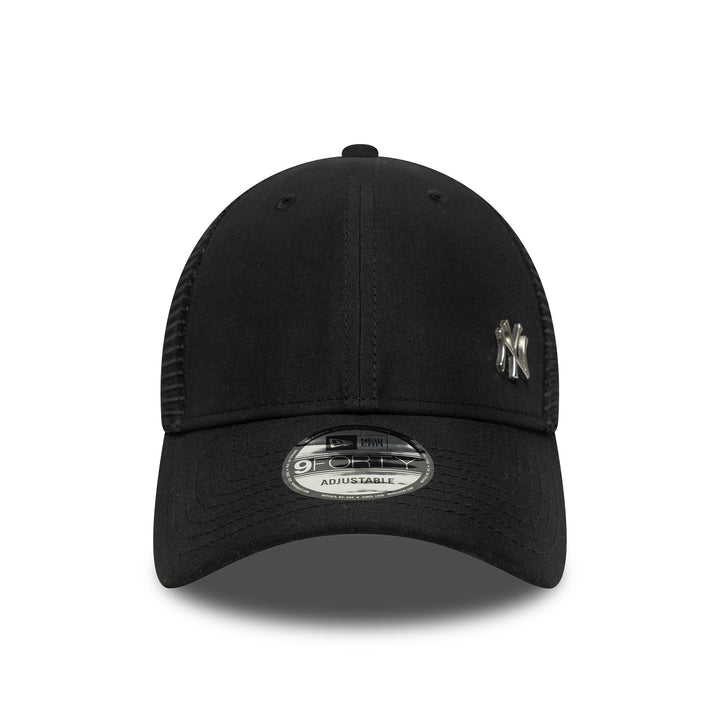 New York Yankees MLB Flawless 9Forty Trucker