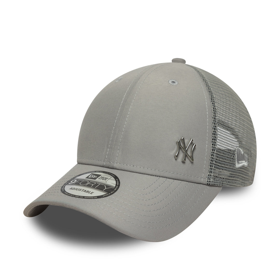 New York Yankees MLB Flawless 9Forty Trucker Grey