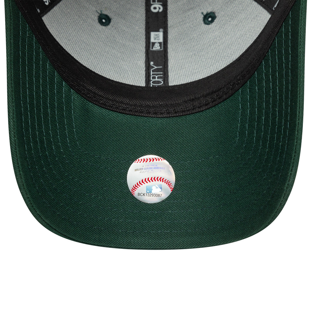 New York Yankees MLB League Essential 9FORTY Strapback New Era Green