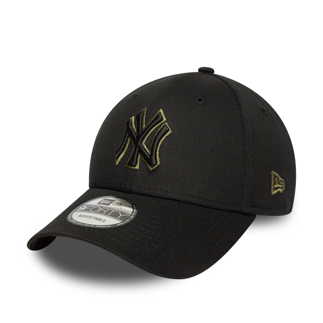 New York Yankees MLB Team Outline 9FORTY Strapback Black/Olive