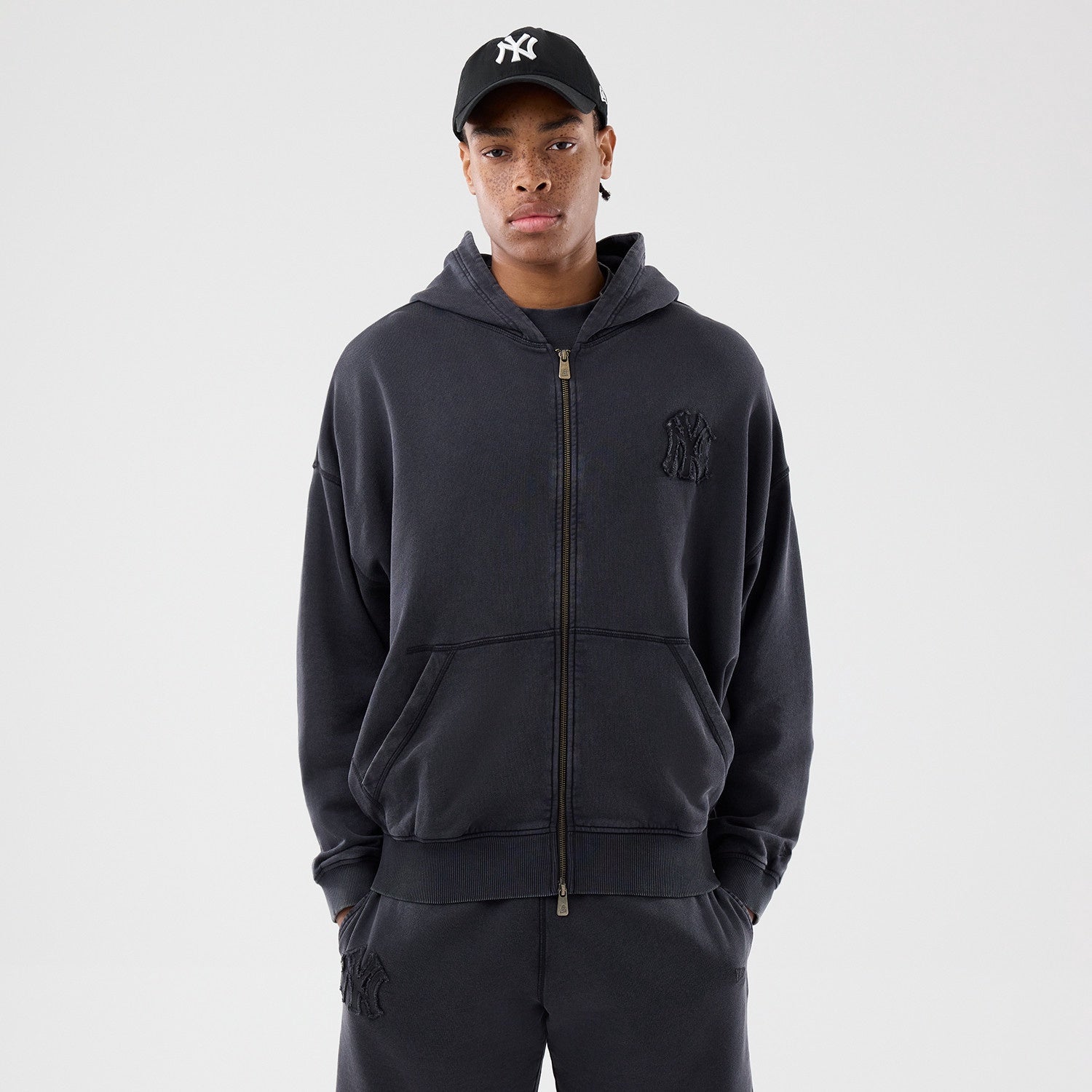 MLB Washed Full Zip Hoodie New York Yankees Black – American