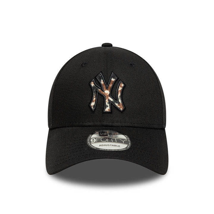 New York Yankees MLB Faux Pony Infill 9FORTY Strapback New Era Black/Animal