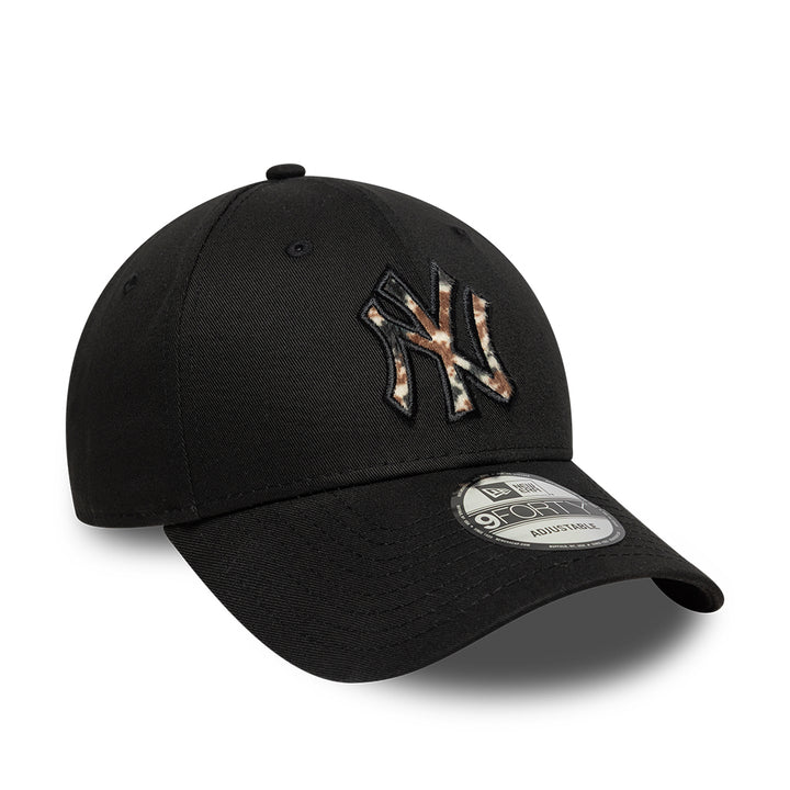 New York Yankees MLB Faux Pony Infill 9FORTY Strapback New Era Black/Animal