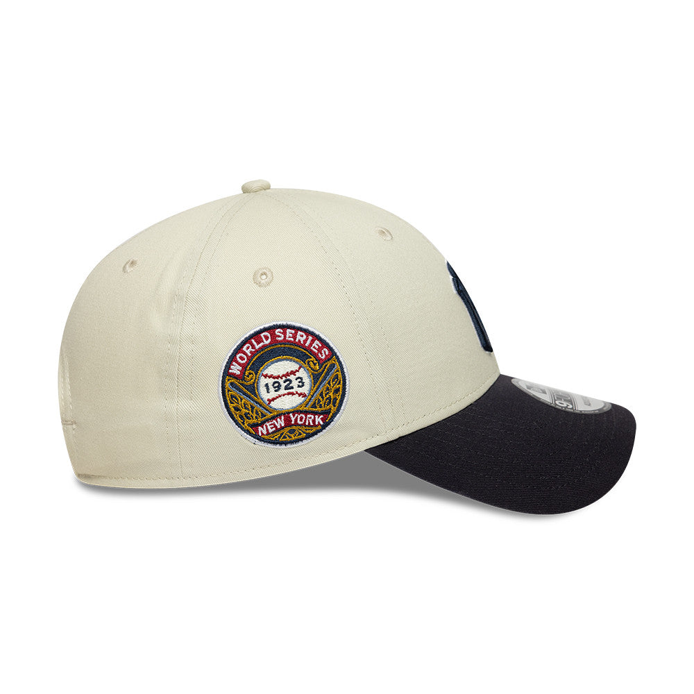 New York Yankees World Series 9FORTY Strapback New Era Beige/Blue