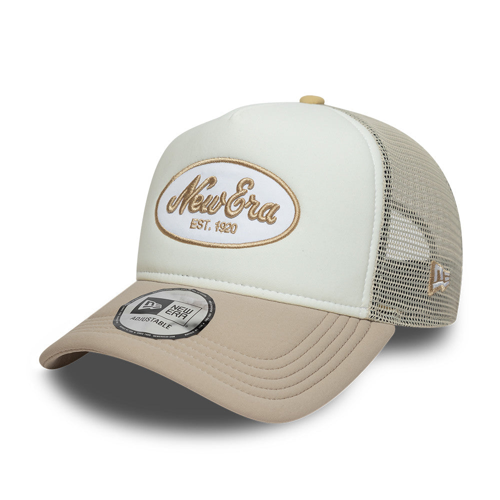 Oval Foam Patch Snapback Trucker New Era Branded