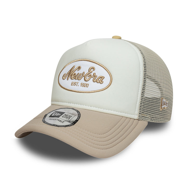 Oval Foam Patch Snapback Trucker New Era Branded