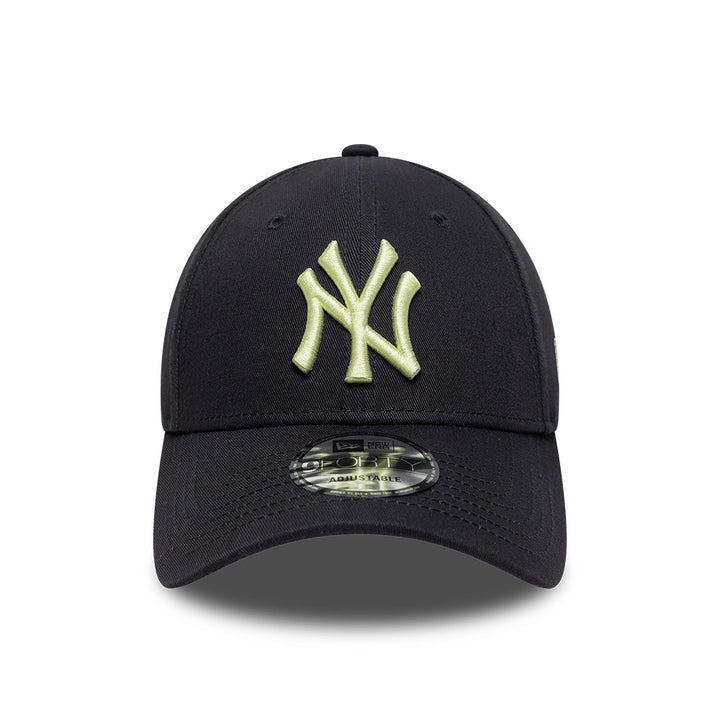 New York Yankees MLB League Essential 9FORTY Strapback New Era Navy/Yellow