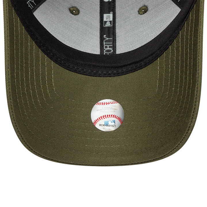 Los Angeles Dodgers MLB Womens Metallic 9Forty Strapback Green/Pink