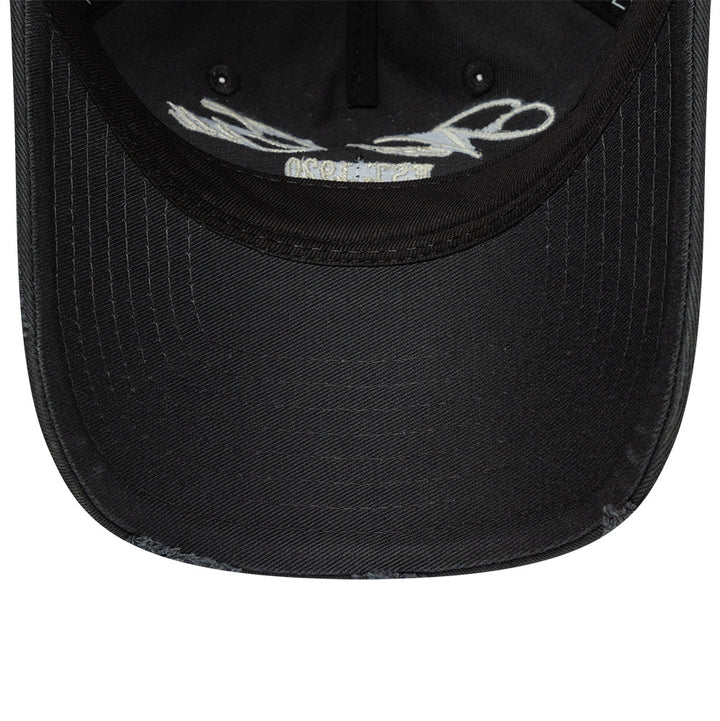 New Era Washed Distressed 9Twenty Strapback Grey