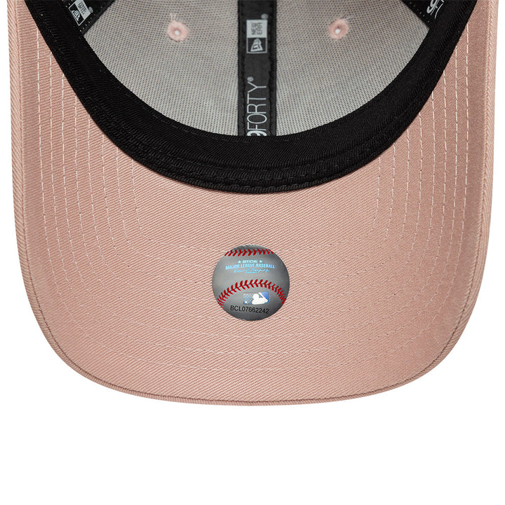New York Yankees MLB League Essential 9FORTY Women Strapback New Era Pink/Pink