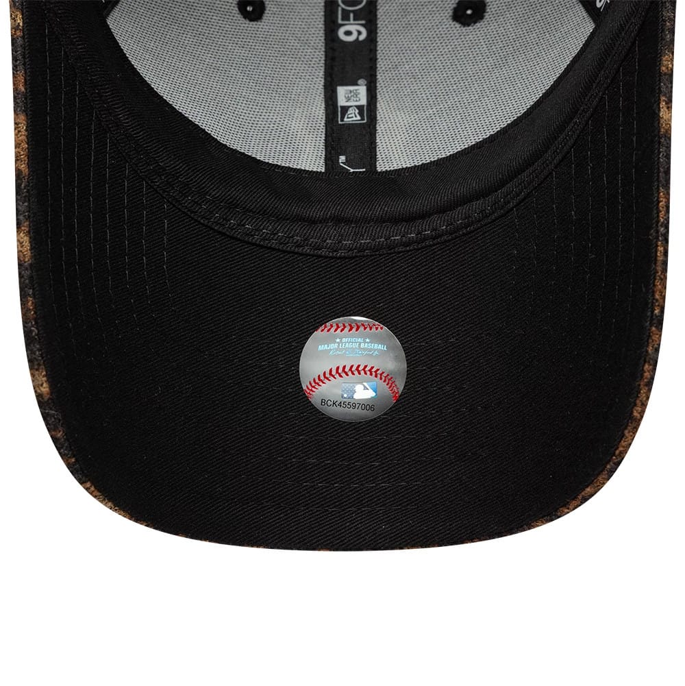 New York Yankees MLB Leopard 9FORTY Women Strapback New Era