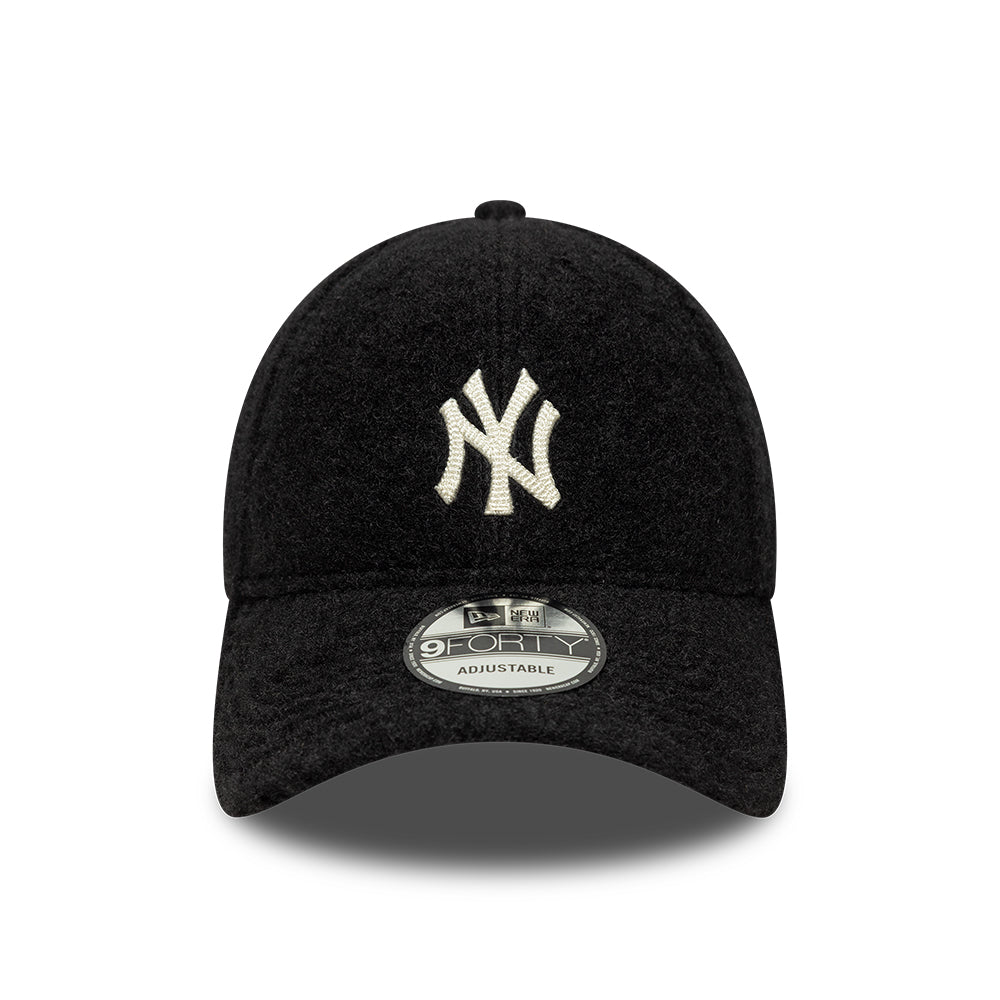 New York Yankees MLB Winter Borg 9FORTY Snapback New Era Black