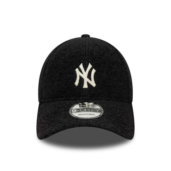 New York Yankees MLB Winter Borg 9FORTY Snapback New Era Black