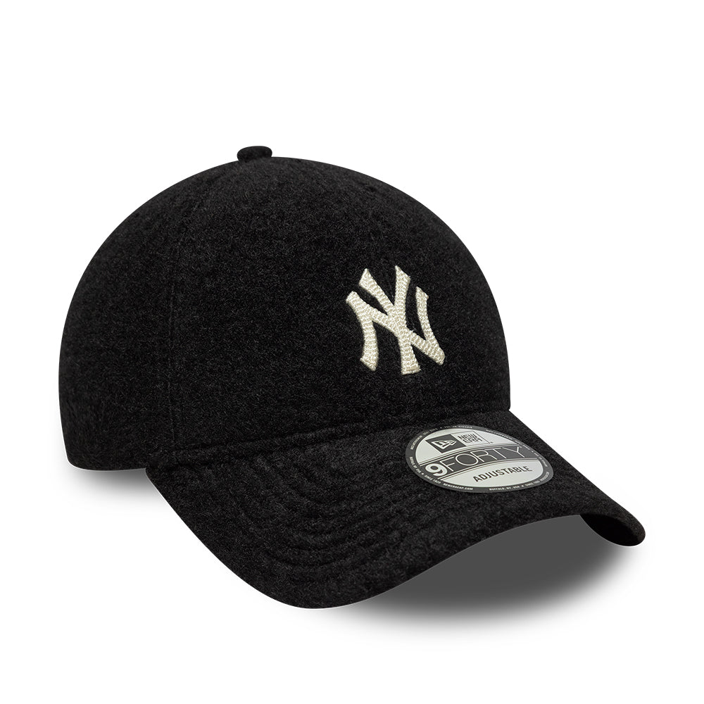 New York Yankees MLB Winter Borg 9FORTY Snapback New Era Black