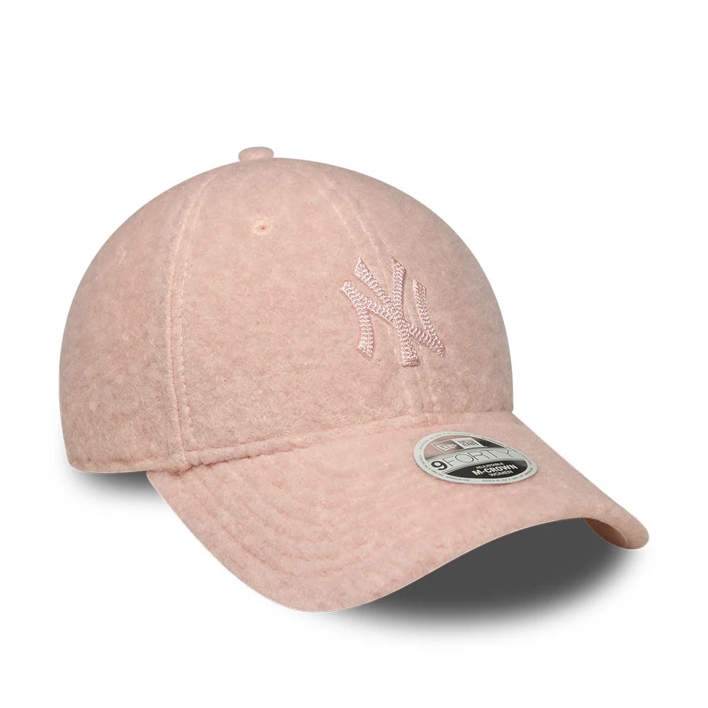 New York Yankees MLB Winter Borg 9FORTY Women Snapback New Era Pink