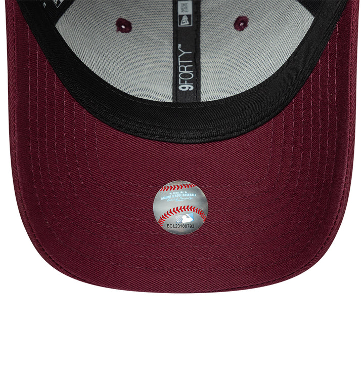 Los Angeles Dodgers MLB Team Outline 9FORTY Strapback Burgundy/White