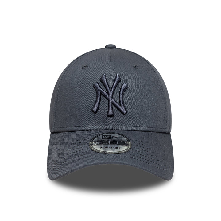 New York Yankees MLB League Essential 9FORTY Strapback Dark Grey