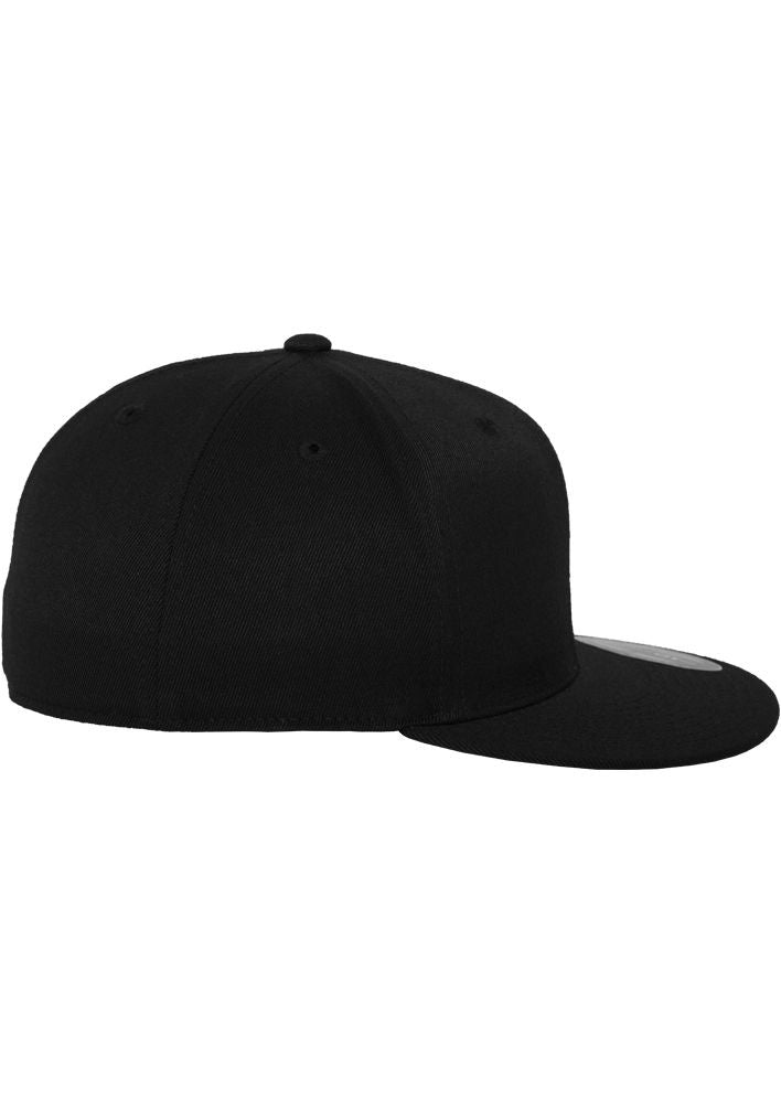 Flexfit Premium 210 Fitted - Black