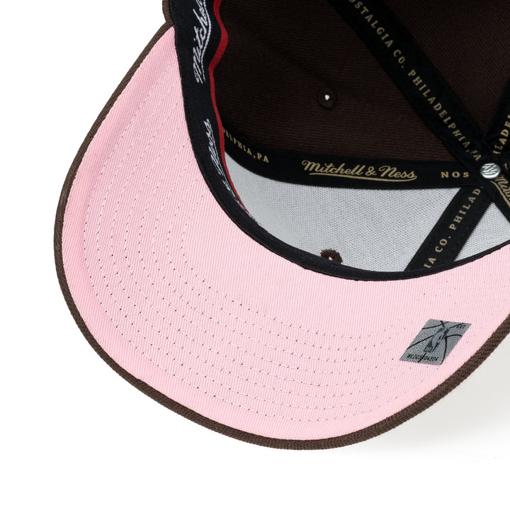 Chicago Bulls NBA Choco Blush Classic Red Snapback Mitchell &amp; Ness