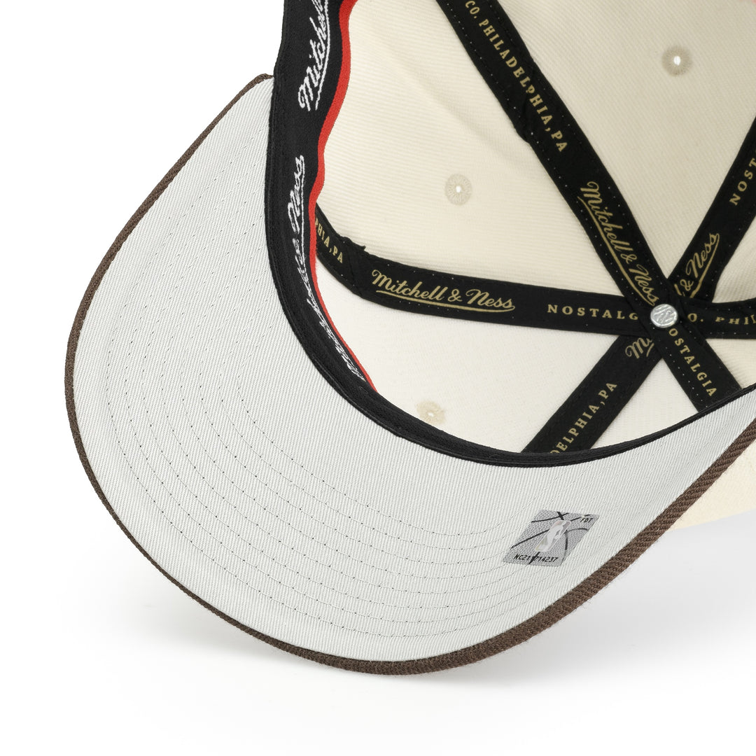 Chicago Bulls NBA Blush Sand Classic Red Snapback Mitchell &amp; Ness Cream/Pink/Brown