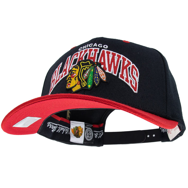 Chicago Blackhawks NHL Team Arch Classic Red Snapback Mitchell &amp; Ness Black/Red