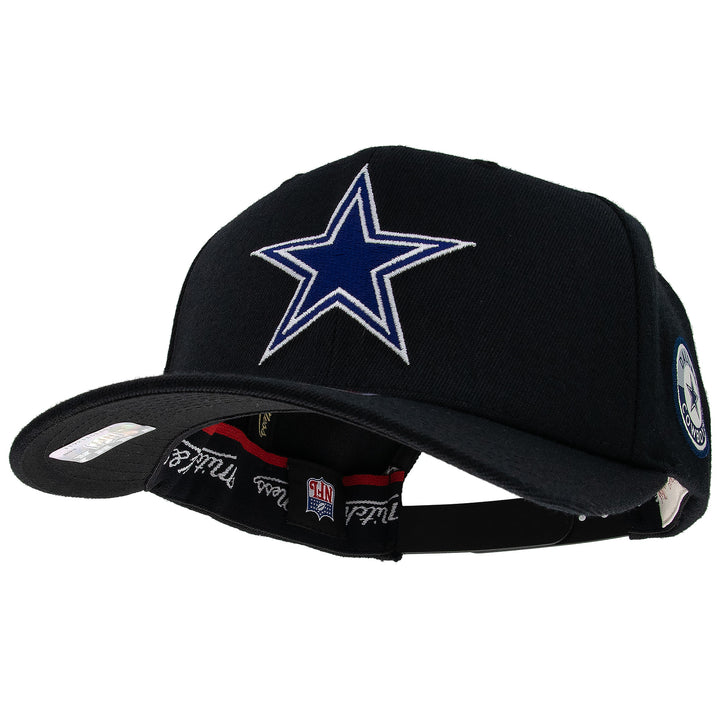 Dallas Cowboys NFL Black Out Classic Red Snapback Mitchell &amp; Ness Black