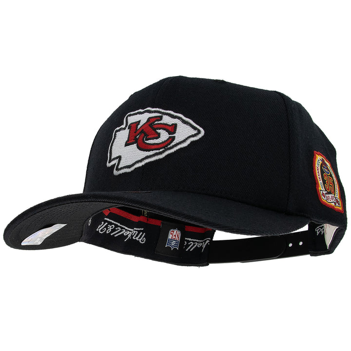 Kansas City Chiefs NFL Black Out Classic Red Snapback Mitchell &amp; Ness Black