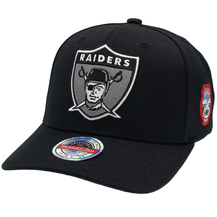 Oakland Raiders NFL Black Out Classic Red Snapback Mitchell &amp; Ness Black