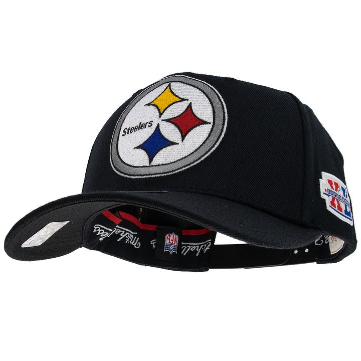 Pittsburgh Steelers NFL Black Out Classic Red Snapback Mitchell &amp; Ness Black