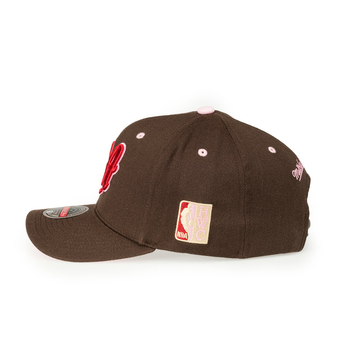 Los Angeles Lakers NBA Brown Sugar Bacon Classic Red Snapback Mitchell &amp; Ness Brown/Pink