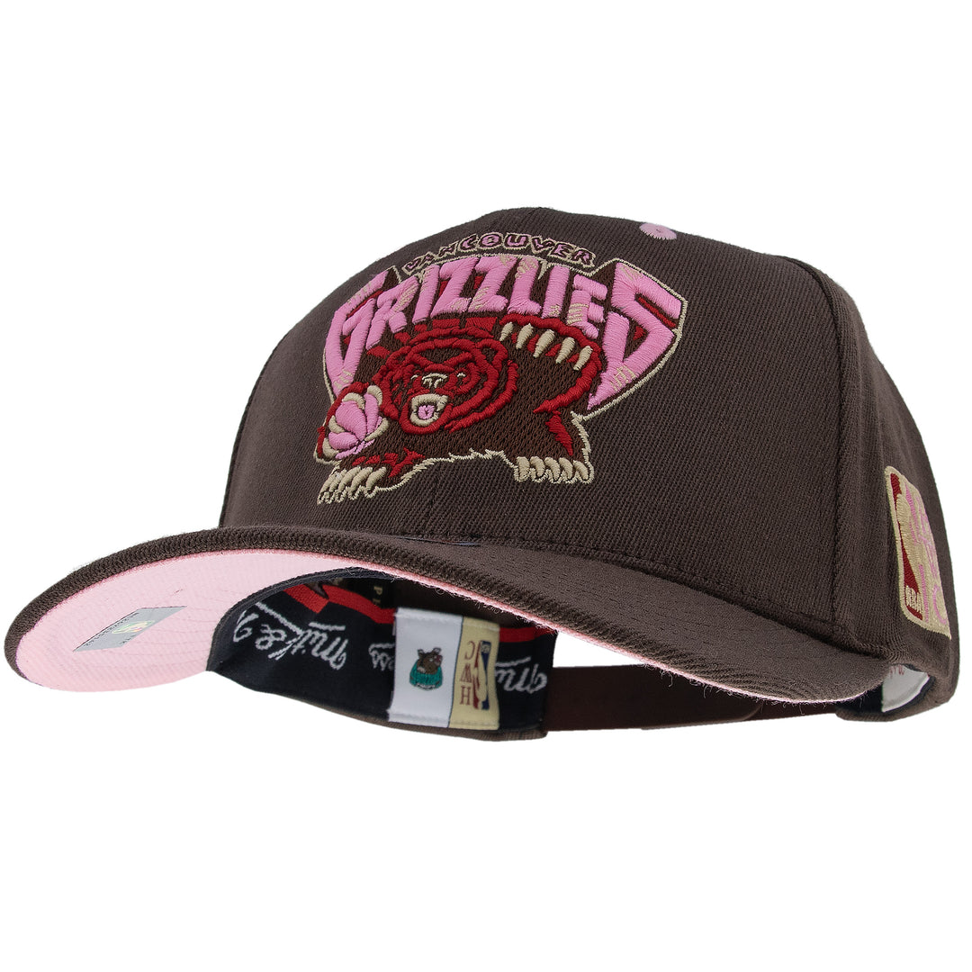 Vancouver Grizzlies NBA Brown Sugar Bacon Classic Red Snapback Mitchell &amp; Ness Brown/Pink