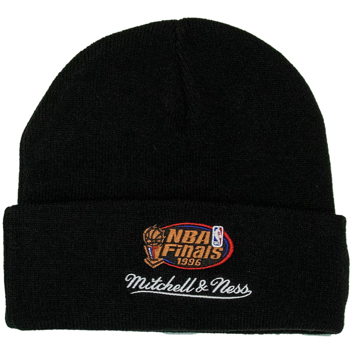 Chicago Bulls NBA Embroidered Logo Beanie Mitchell &amp; Ness