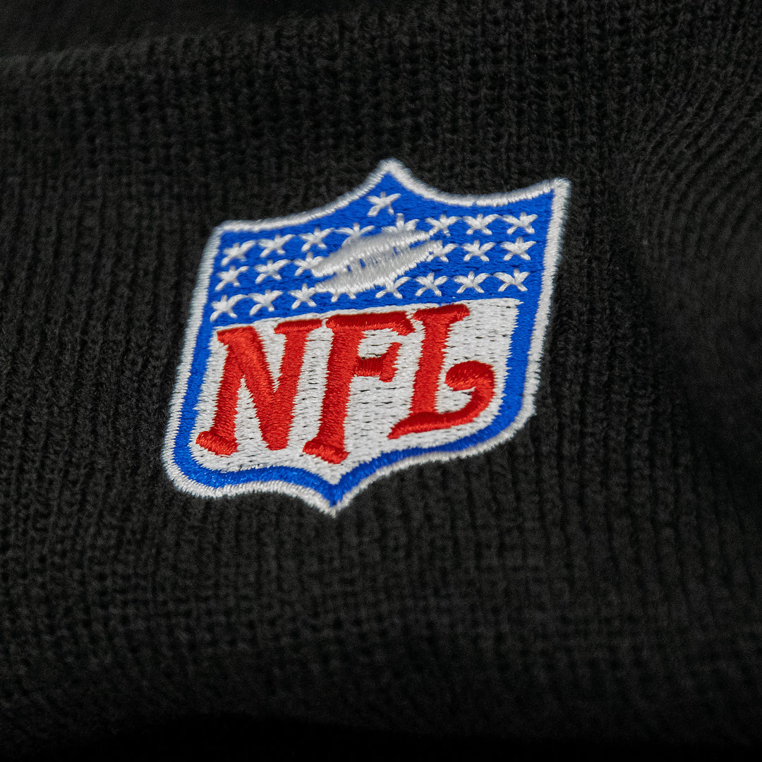 Oakland Raiders NFL Embroidered Logo Beanie Mitchell &amp; Ness
