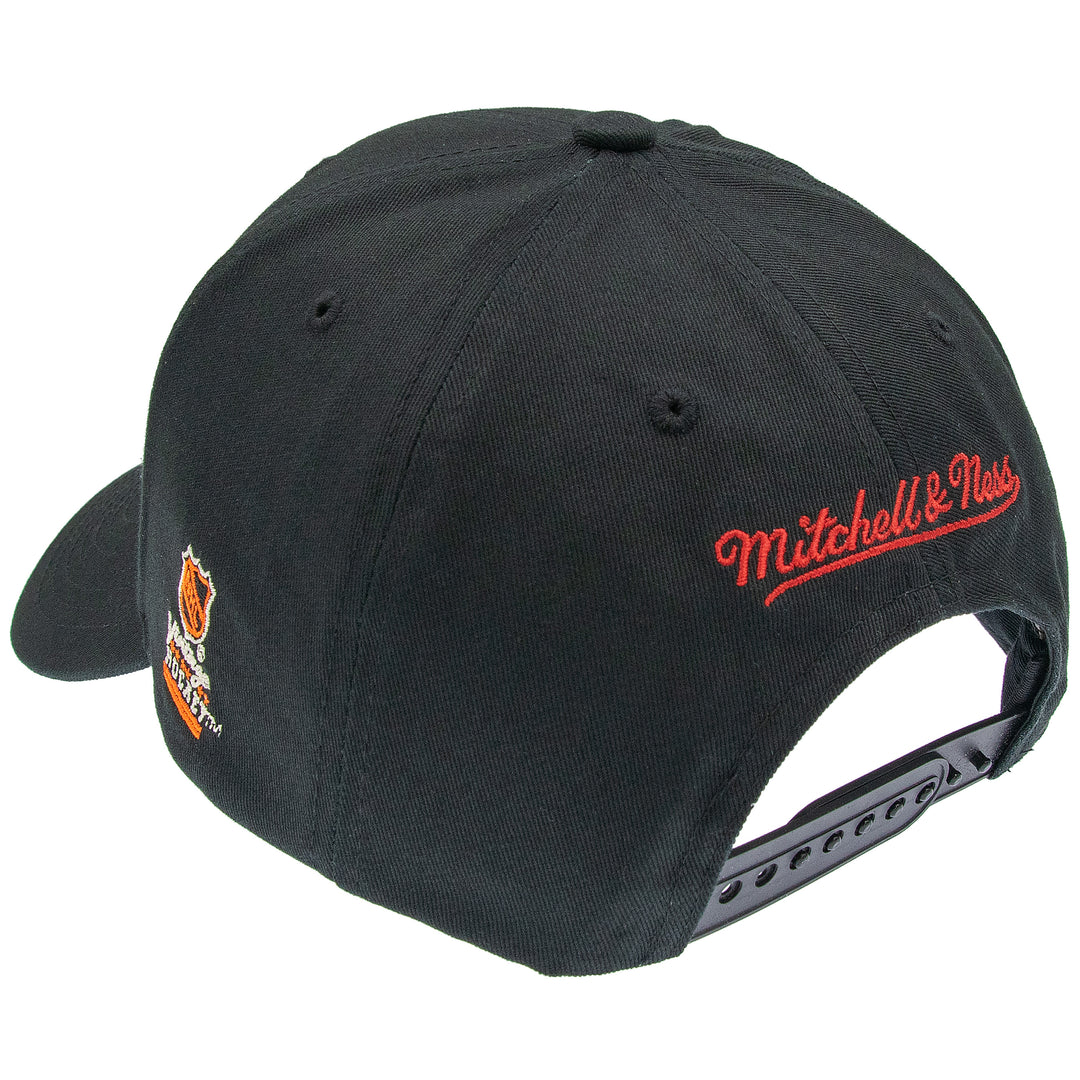 Chicago Blackhawks NHL Team Logo Low Pro Snapback Mitchell &amp; Ness Black