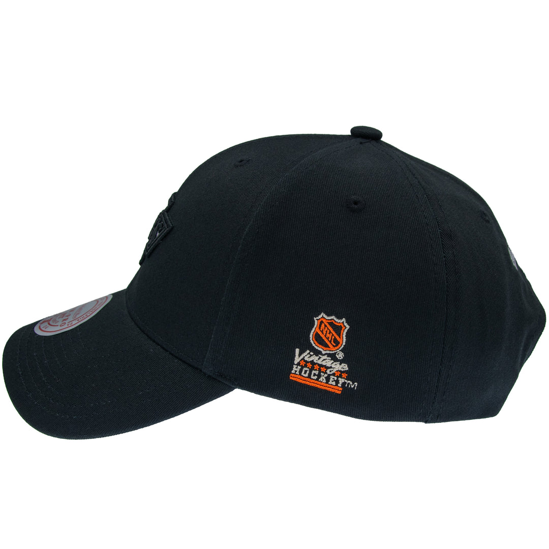 Los Angeles Kings NHL Team Logo Low Pro Snapback Mitchell &amp; Ness Black