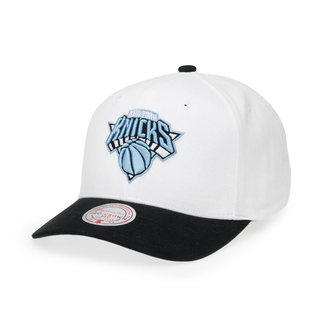 Mitchell &amp; Ness - Pro Pinch Snapback - NBA Remix Logo - New York Knicks