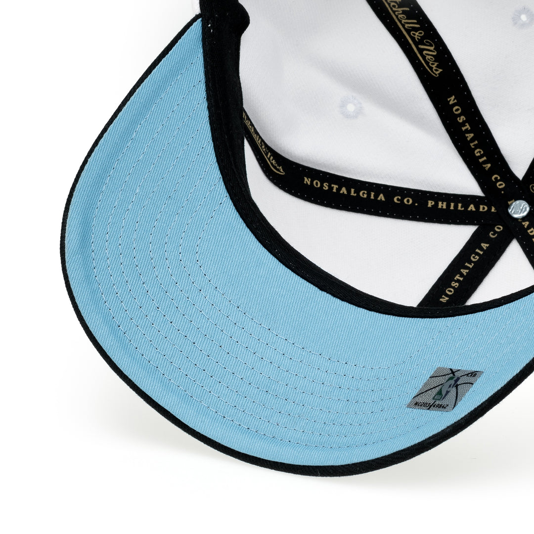 Mitchell &amp; Ness - Pro Pinch Snapback - NBA Remix Logo - New York Knicks