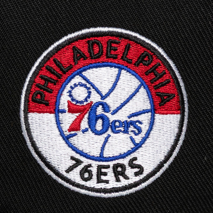 Philadelphia 76ers  NBA Pro Pinch Snapback Mitchell &amp; Ness Black