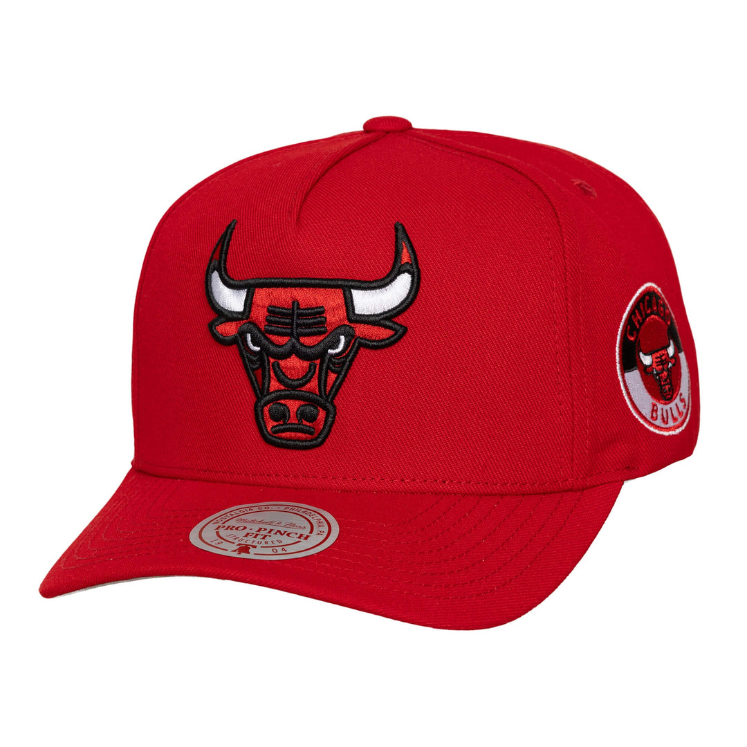 Chicago Bulls NBA Pro Pinch Snapback Mitchell &amp; Ness Red