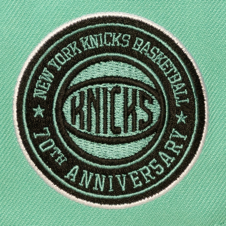 New York Knicks NBA In the City Pro Snapback Mitchell &amp; Ness Teal