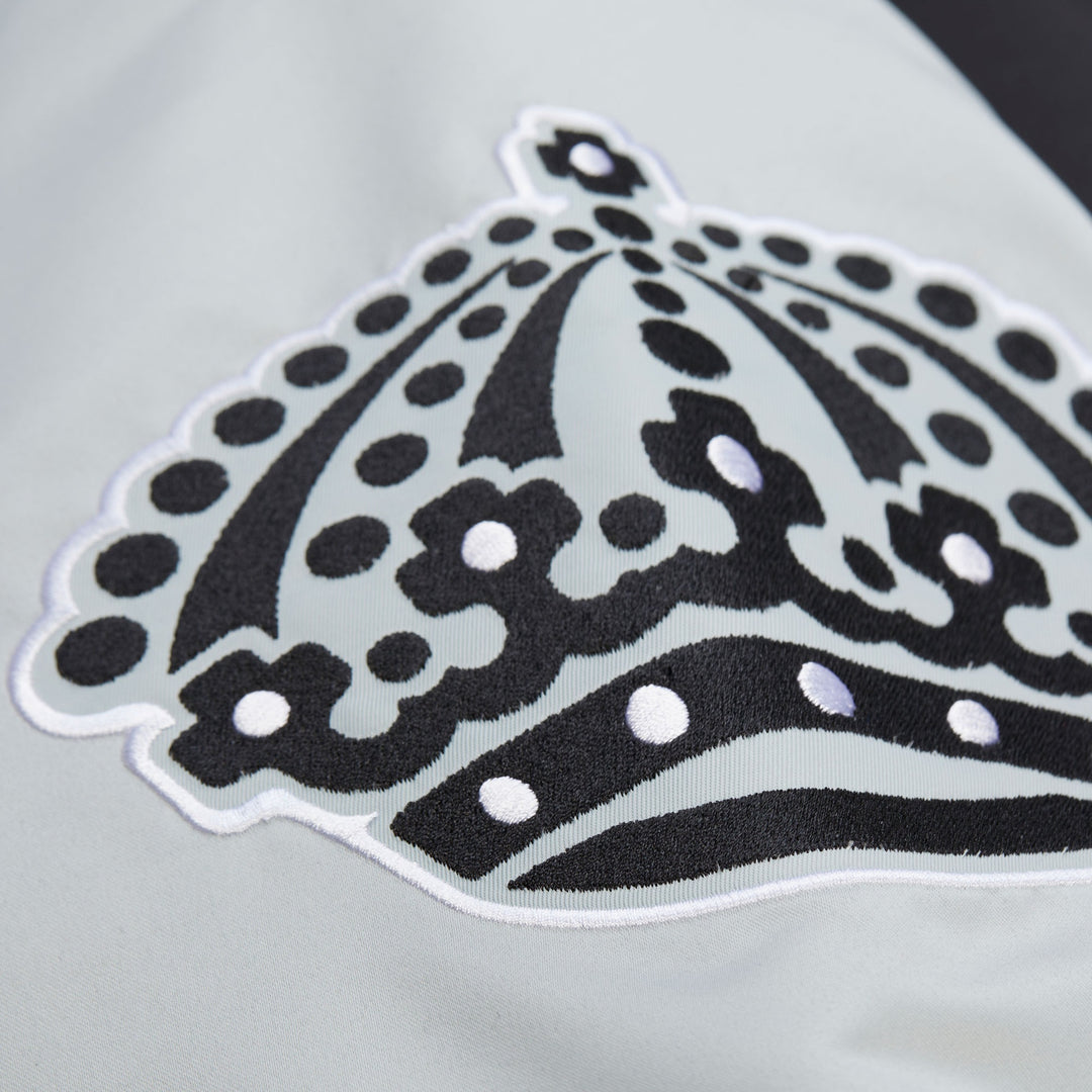 Los Angeles Kings NHL Throw It Back Heavyweight Satin Jacket Mitchell &amp; Ness