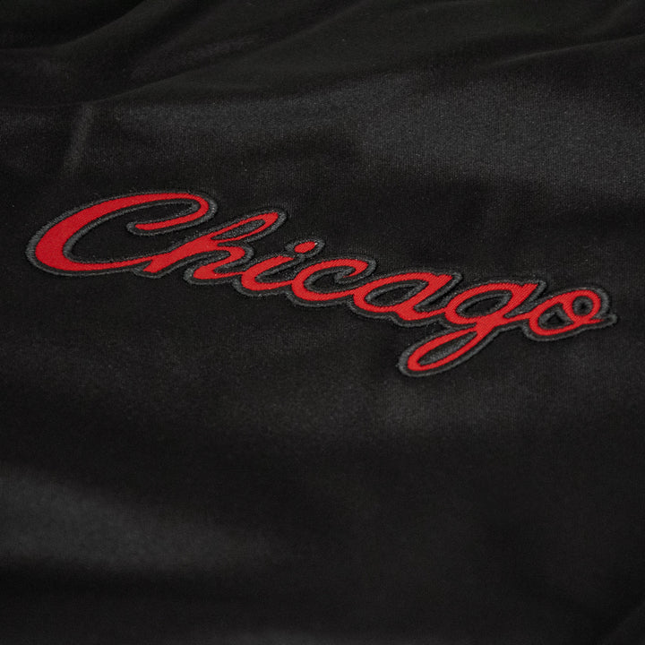 Chicago Bulls NBA Mitchell &amp; Ness Blackout Heavyweight Satin Jacket Black