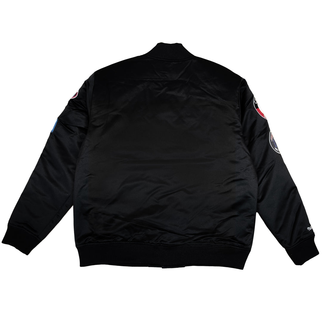 Chicago Bulls NBA Mitchell &amp; Ness Blackout Heavyweight Satin Jacket Black