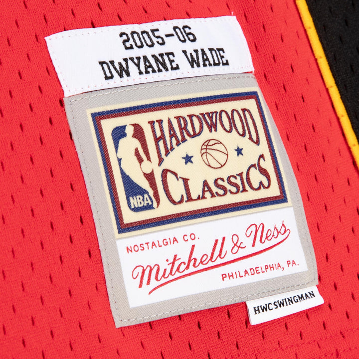 Mitchell &amp; Ness - NBA Swingman Jersey - Dwyane Wade - Miami Heat - 2005-2006