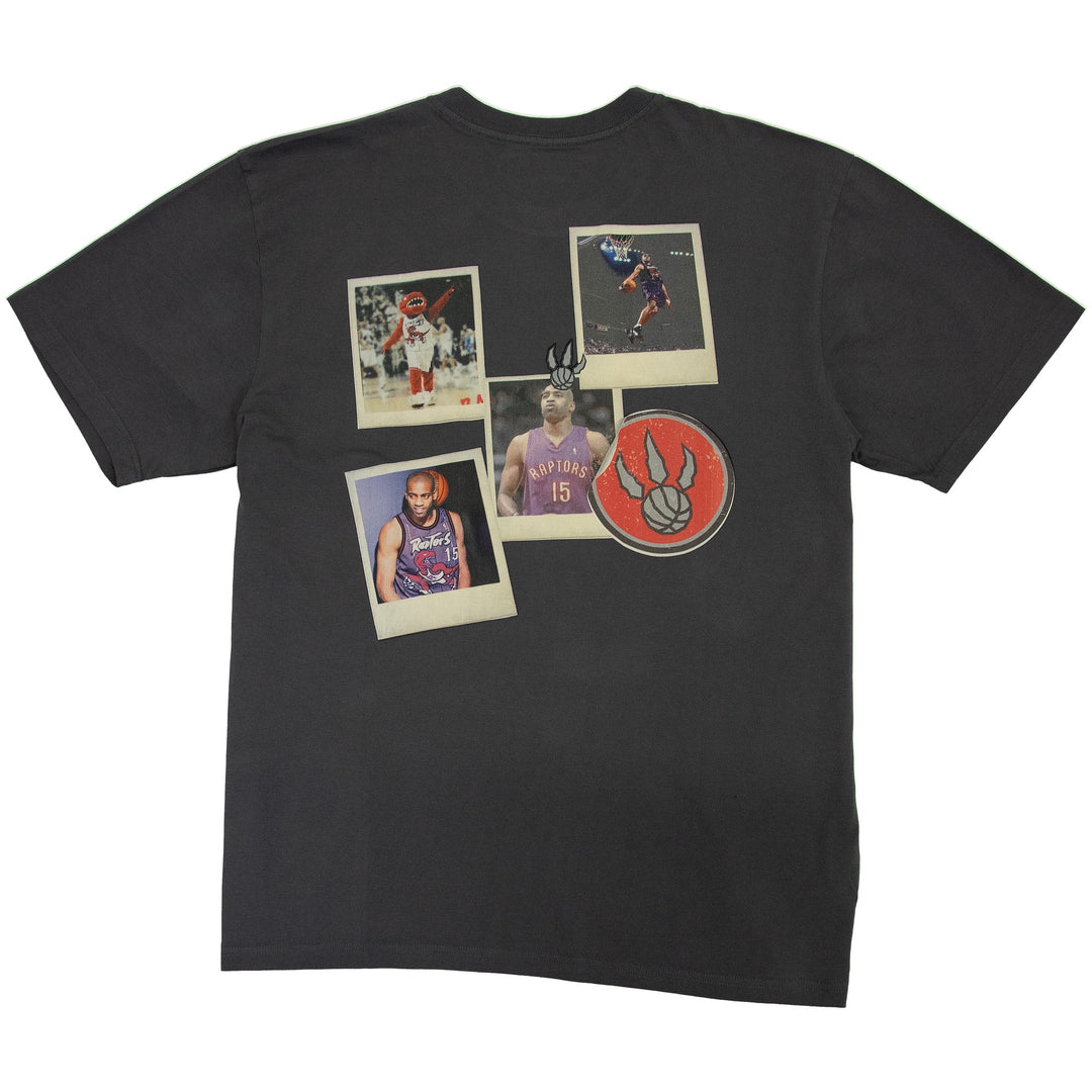 Vince Carter Toronto Raptors NBA Player Retro Photo Tee Mitchell &amp; Ness